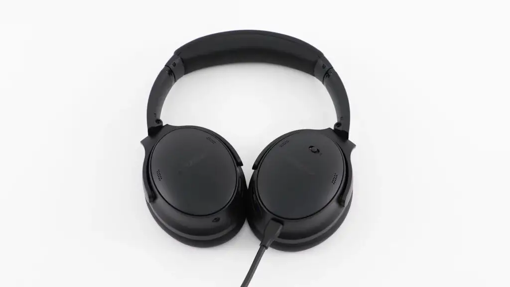 Bose QuietComfort Headphones Charging via USB-C Cable